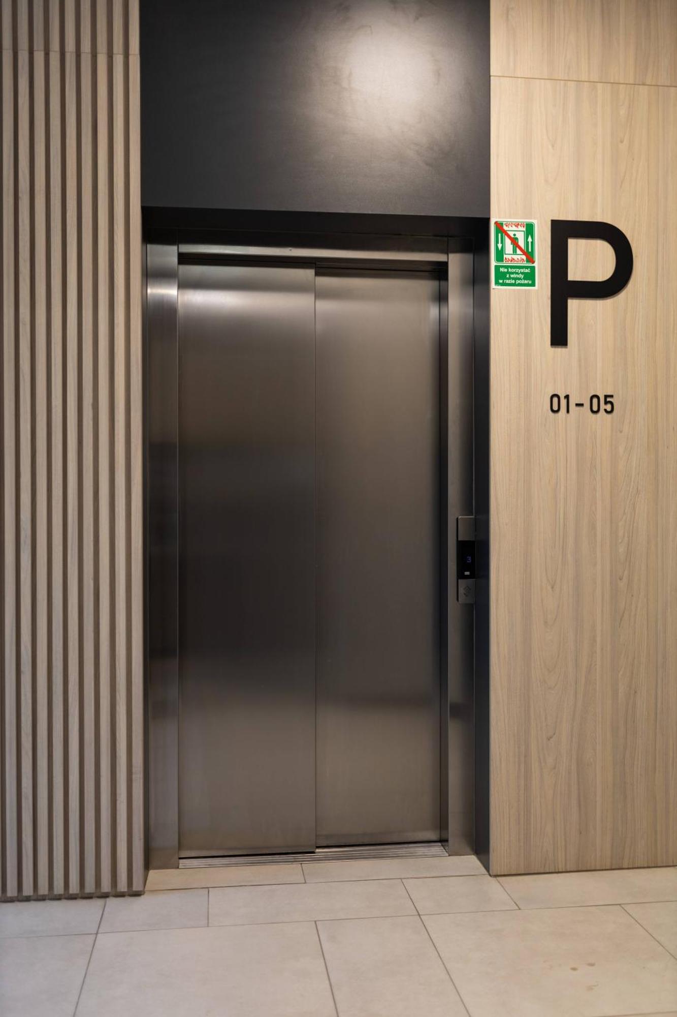 Apartamenty Niedaleko Dworca Od Wroclawapartament-Pl Exteriör bild