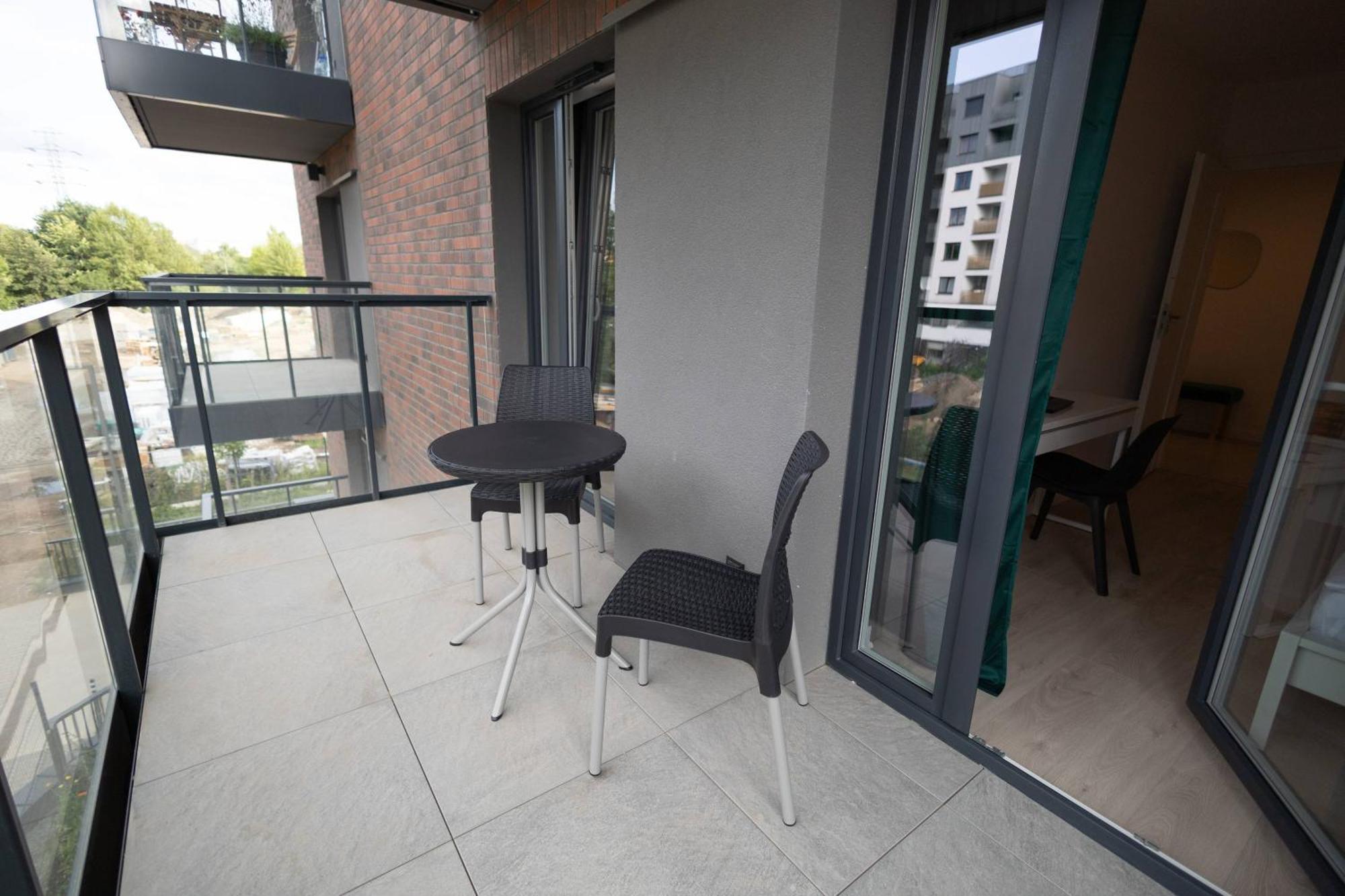 Apartamenty Niedaleko Dworca Od Wroclawapartament-Pl Exteriör bild